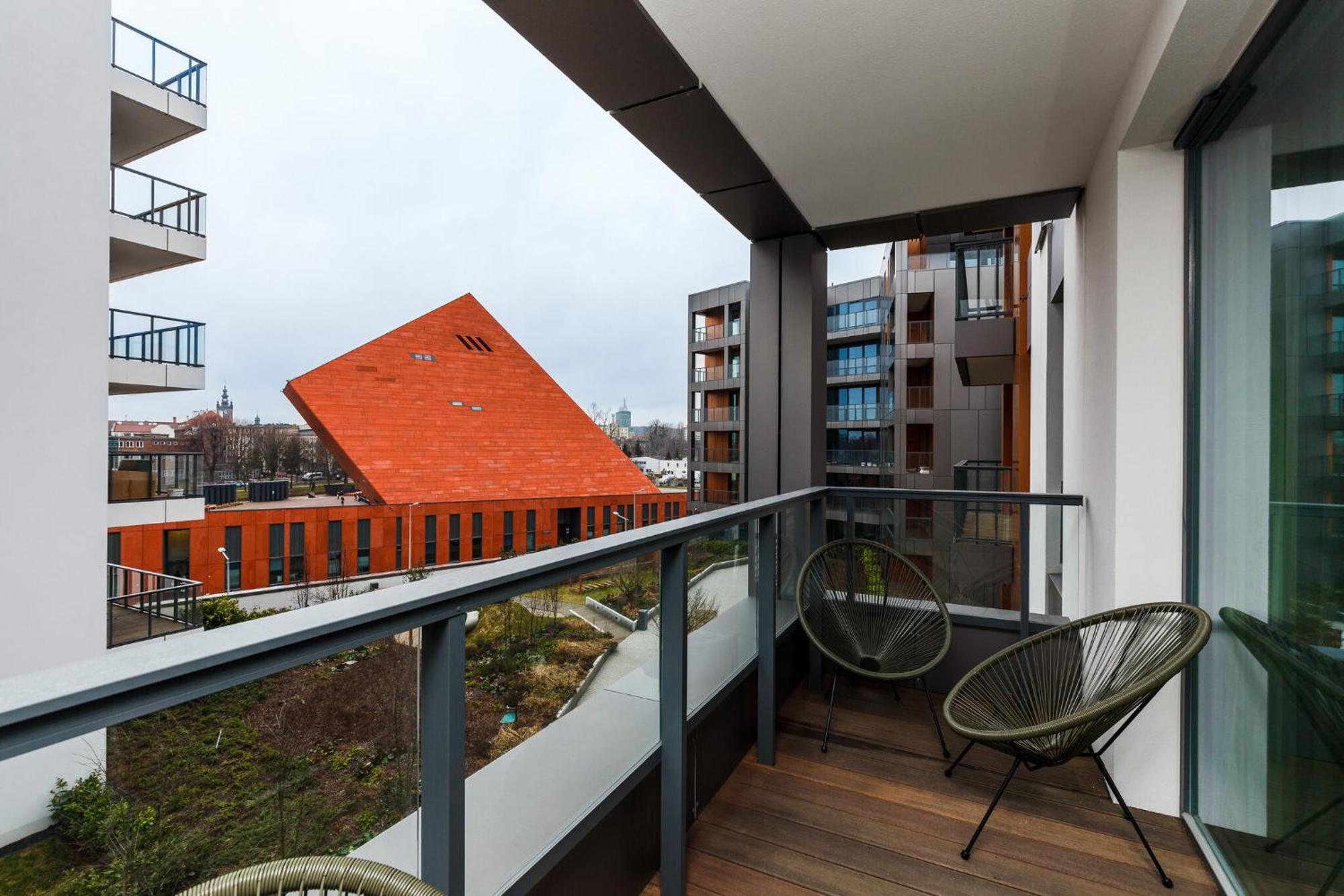 City Center - Walowa I Popieluszki By Apartmore Gdansk Exterior foto